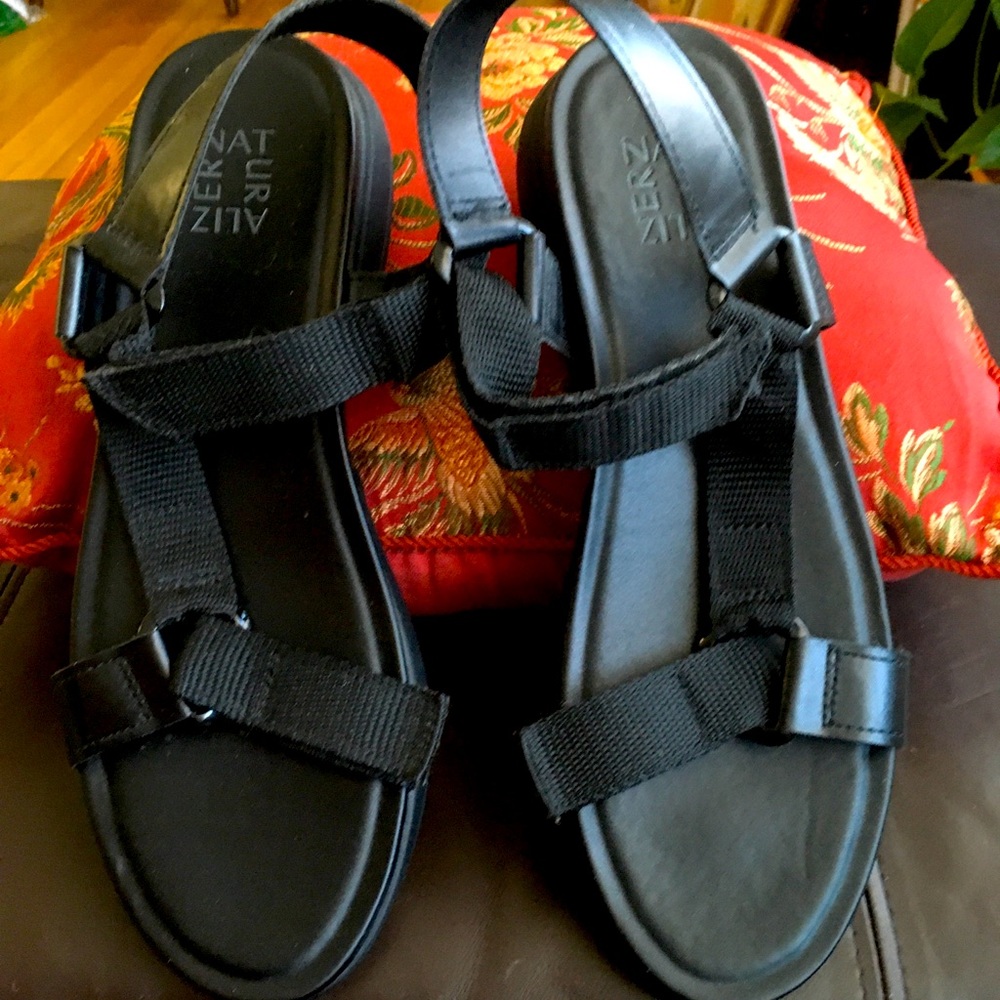 Dad Sandals🌺